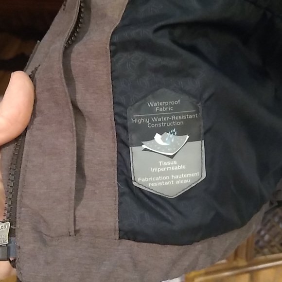 Columbia Waterproof Jacket - women's small - Picture 2 of 7